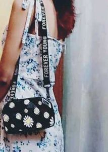 Daisy Print Crossbody Bag