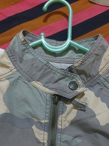 Camouflage Design Short Jacket