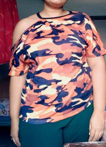 army print tshirt