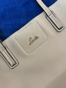 Lavie White Tote Bag