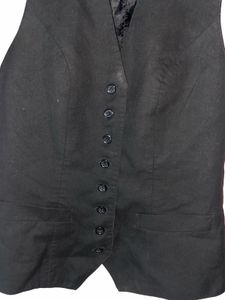 Sleeveless Vest