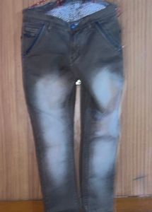 Comfortable &amp; Versatile Brown Washed Jeans -32Size