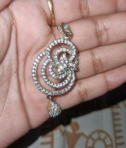 Diamond And Gold Stylish Jewellery