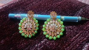 Lime Green Kundan Jewelry Set
