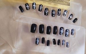 Pack Of 24 Stick On Nails