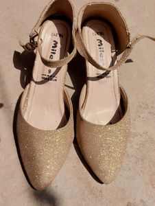 Gold Heels💛 Sale💫