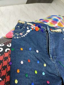 Customized Jeans Can Wear 32 To 34 Waist