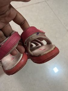 Max Sandals