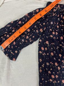 OFF SHOULDER TOP