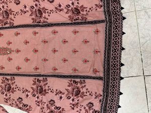 Pakistani Ready To Wear Suit