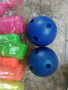 Bowling Pins Set