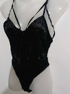 DAMN BEAUTIFUL VELVET BODYSUIT