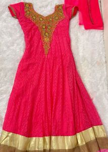 Elegant Pink ethnic gown set