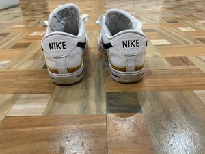 Nike Court legacy