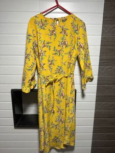 Max UAE Yellow Floral Midi Dress