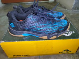 Nivia Blue Patterned Sport Shoes