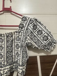 Floral Puff Sleeve Crop Top -