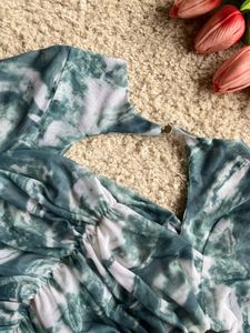 Tie-Dye Ruched Top