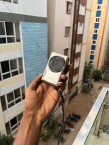 Olympus Digi Cam With Battery