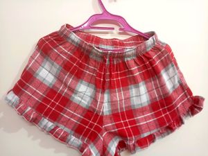 Women shorts