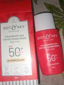 Dot &amp; Key Strawberry Dew Sunscreen