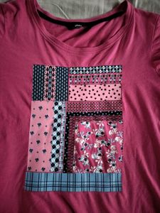 Pink Casual T-shirt : XL