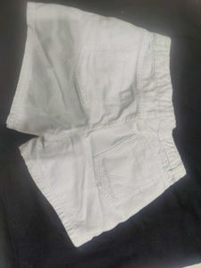 White Shorts 8-10 Yrs