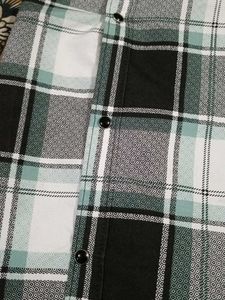 Plaid Flannel Shirt - Classic Style
