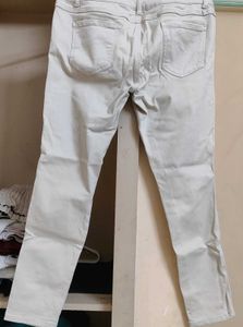 Women&#39;s Off White Jeans