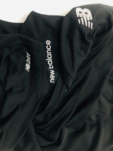 🇹🇭 New Balance Black Round Neck