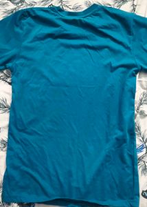 &#34;A King&#34; Graphic Tee
