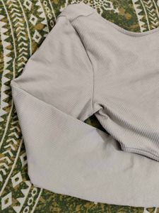 H&amp;M Ribbed Long Sleeve bodysuit