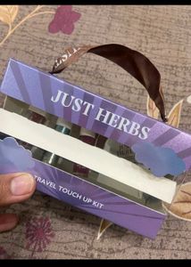 Just Herbs Makeup Travel Kit❣️💋
