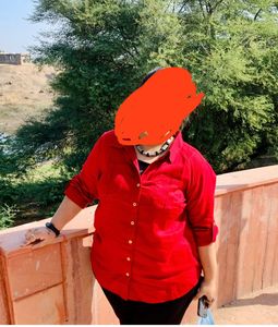 Gia Red Top
