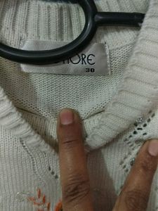 Girls Woolen Top