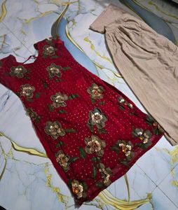 Elegant Red Floral Kurta Set