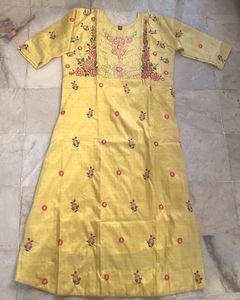 Embroidered Kurta Set