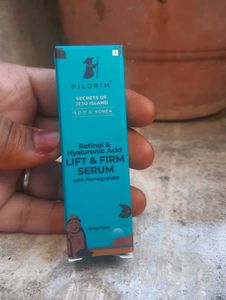Pilgrim Retinol &amp; Hyaluronic Acid Serum