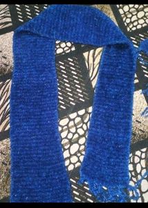 Blue Knitted muffler