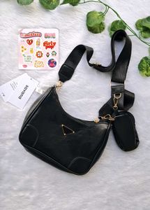 Savana Bucket Crossbody Bag