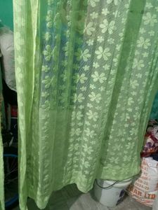 Like New Parrot Green Net Curtains Set Of 2