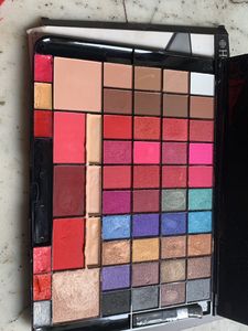Eyeshadow Palette