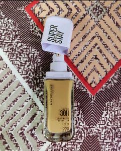 Maybelline Super Stay Foundation - 228