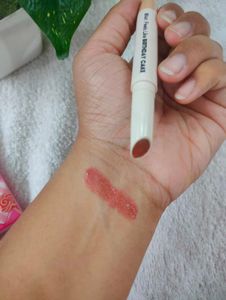 2 Blur Feels Like Birthday Cake Lip &amp; Cheek Glaze