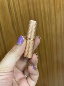 Charlotte Tilbury Kissing Stoned Rose lipstick