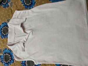 Red And White Fashionable Tops