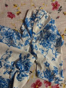 Corset Style Puff Sleeve Floral Top
