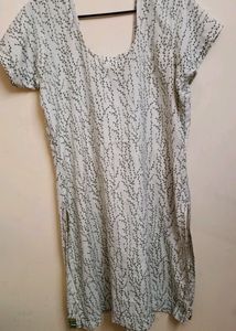 Light Green Half Sleeve Patiyala