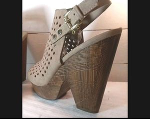 Cute Heeled Sandals