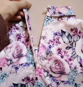 Floral Print Bell Sleeve Top